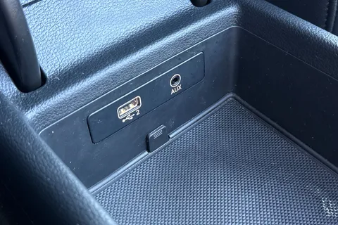 42 of 47 for Audi A4 2.0 TFSI 35 Black Edition S Tronic Euro 6 (s/s) 4dr