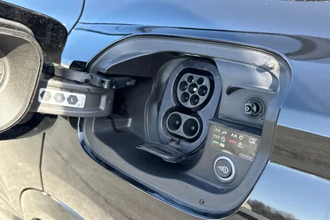 KN25YLB Audi Q6 E-Tron Q6 SUV Edition 1 e-tron quattro 285,00 kW Thumbnail #42