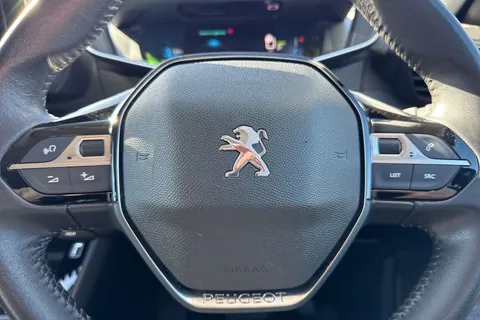 41 of 53 for PEUGEOT e-208 50kWh Allure Premium Auto 5dr