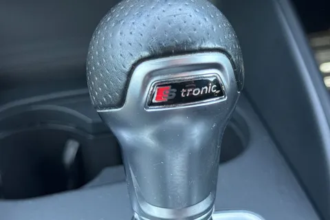 41 of 58 for Audi A3 1.5 TFSI CoD S line S Tronic Euro 6 (s/s) 4dr