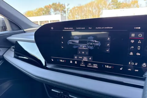 22 of 57 for Audi Q6 E-Tron Q6 SUV S line e-tron 185,00 kW