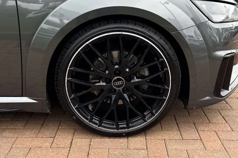 BG22RBY Audi TT Coup- Black Edition 40 TFSI  197 PS S tronic Thumbnail #11