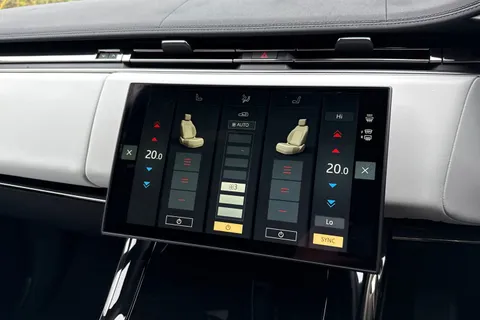 DP25CZE Land Rover Range Rover Sport 3.0 D300 Dynamic SE 5dr Thumbnail #24