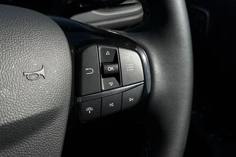 EO25RNA Ford Kuga 2.5 Duratec 14.4kWh Active CVT Euro 6 (s/s) 5dr Thumbnail #42