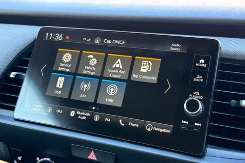 RV71YRL Honda Jazz 1.5 i-MMD Hybrid Crosstar EX 5dr eCVT Thumbnail #44