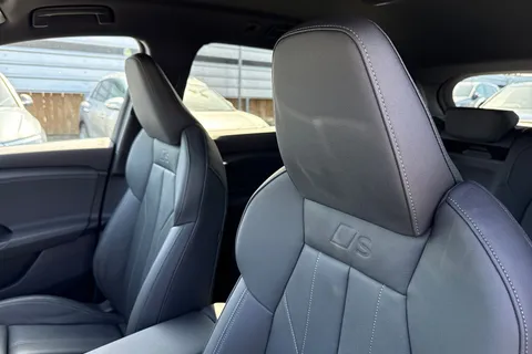 24 of 57 for Audi Q6 E-Tron Q6 SUV S line e-tron 185,00 kW