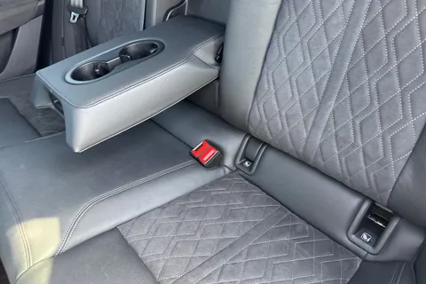 KN25YLB Audi Q6 E-Tron Q6 SUV Edition 1 e-tron quattro 285,00 kW Thumbnail #45