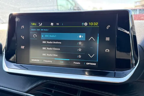 44 of 53 for PEUGEOT e-208 50kWh Allure Premium Auto 5dr