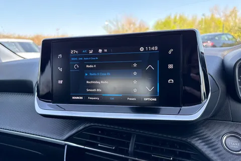 45 of 65 for PEUGEOT 208 1.2 PureTech Allure Euro 6 (s/s) 5dr