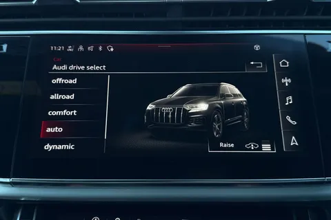 LP23NPE Audi Q7 MY23.5 S line 45 TDI quattro 231 PS tiptronic Thumbnail #45