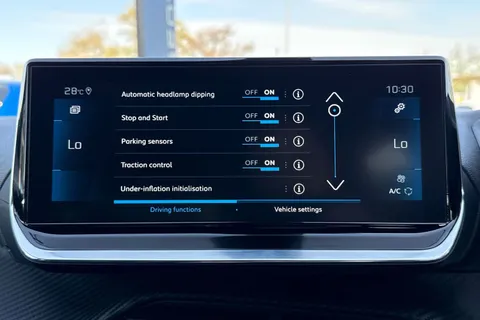 MF21KDN PEUGEOT 2008 1.2 PureTech GT Premium EAT Euro 6 (s/s) 5dr Thumbnail #44