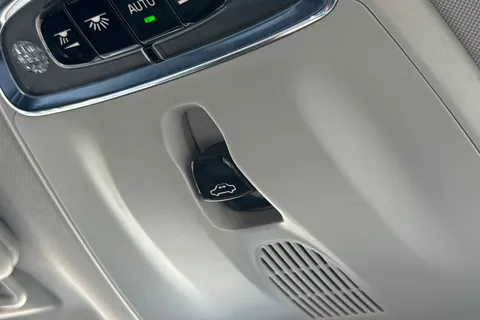 KJ17MTO Volvo Xc90 2.0h T8 Twin Engine 10.4kWh Inscription Pro Auto 4WD Euro 6 (s/s) 5dr Thumbnail #46