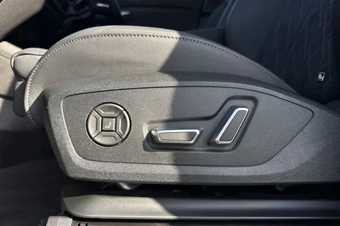 KN25YLB Audi Q6 E-Tron Q6 SUV Edition 1 e-tron quattro 285,00 kW Thumbnail #47