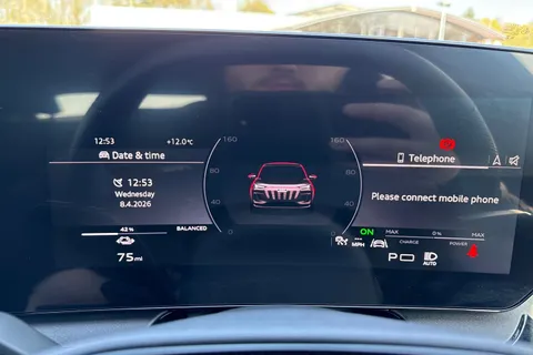 28 of 57 for Audi Q6 E-Tron Q6 SUV S line e-tron 185,00 kW