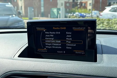 FA18XTE Audi Q3 2.0 TDI S line Edition Euro 6 (s/s) 5dr Thumbnail #47