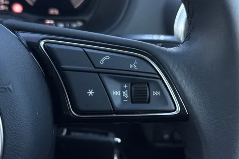 PJ24NJF Audi Q2 Sport 30 TFSI  116 PS 6-speed Thumbnail #49