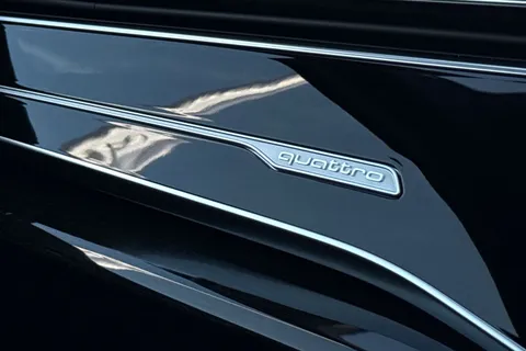 Audi Q7 3.0 TDI V6 Black Edition Tiptronic quattro Euro 6 (s/s) 5dr Thumbnail #47