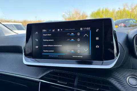 49 of 65 for PEUGEOT 208 1.2 PureTech Allure Euro 6 (s/s) 5dr