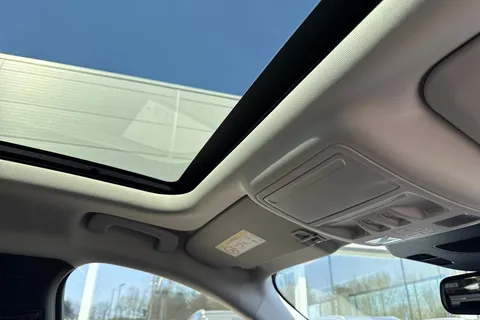 EO25RNA Ford Kuga 2.5 Duratec 14.4kWh Active CVT Euro 6 (s/s) 5dr Thumbnail #48