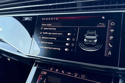 Audi Q7 3.0 TDI V6 Black Edition Tiptronic quattro Euro 6 (s/s) 5dr Thumbnail #48