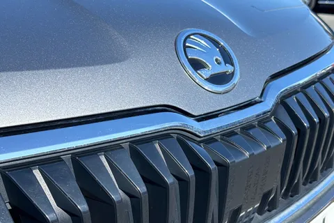 CK72YKN Škoda Karoq 1.5 TSI ACT SE L Euro 6 (s/s) 5dr Thumbnail #50