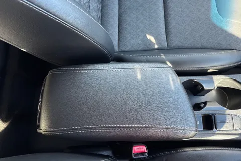 SK21GBO Kia Niro 1.6 GDi 8.9kWh 2 DCT Euro 6 (s/s) 5dr Thumbnail #49