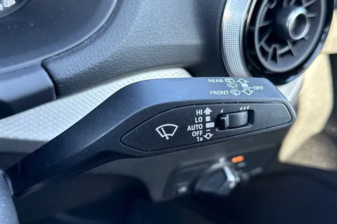 PJ24NJF Audi Q2 Sport 30 TFSI  116 PS 6-speed Thumbnail #51