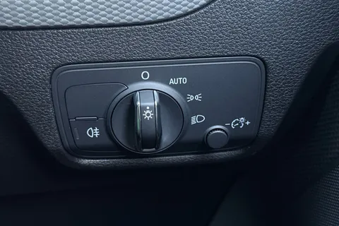 DX26TZC Audi Q2 Sport 30 TFSI  116 PS 6-speed Thumbnail #50