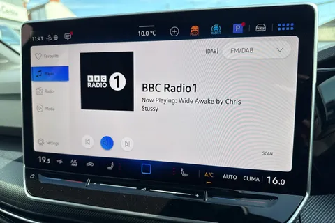  Volkswagen Golf 2.0 TSI R Black Edition DSG 4Motion Euro 6 (s/s) 5dr Thumbnail #50