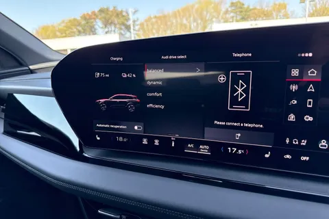 32 of 57 for Audi Q6 E-Tron Q6 SUV S line e-tron 185,00 kW