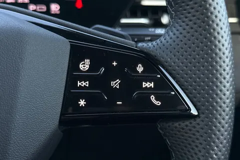 KN25YLB Audi Q6 E-Tron Q6 SUV Edition 1 e-tron quattro 285,00 kW Thumbnail #54