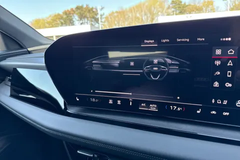 34 of 57 for Audi Q6 E-Tron Q6 SUV S line e-tron 185,00 kW