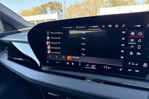 36 of 57 for Audi Q6 E-Tron Q6 SUV S line e-tron 185,00 kW