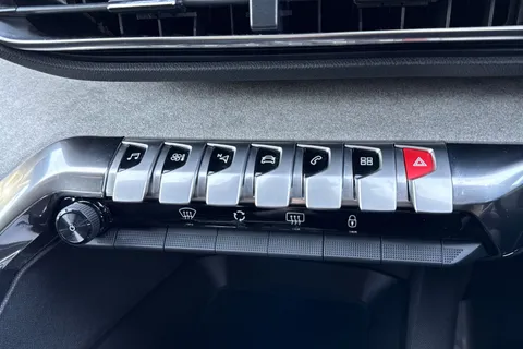 AE71ZZP PEUGEOT 5008 1.2 PureTech GT Premium EAT Euro 6 (s/s) 5dr Thumbnail #57