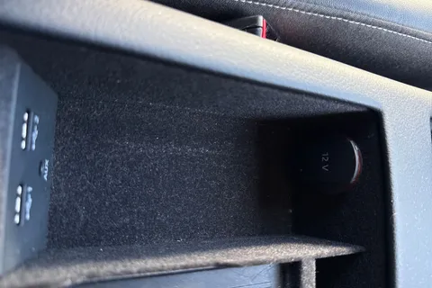 54 of 64 for Audi A6 Saloon 2.0 TDI S line S Tronic quattro Euro 6 (s/s) 4dr