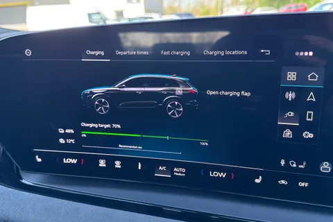 KN25YLB Audi Q6 E-Tron Q6 SUV Edition 1 e-tron quattro 285,00 kW Thumbnail #58