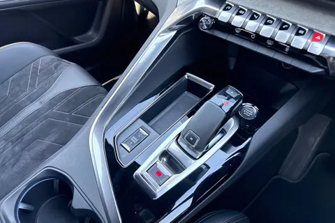 AE71ZZP PEUGEOT 5008 1.2 PureTech GT Premium EAT Euro 6 (s/s) 5dr Thumbnail #59