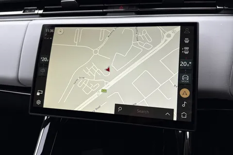 DP25CZE Land Rover Range Rover Sport 3.0 D300 Dynamic SE 5dr Thumbnail #39