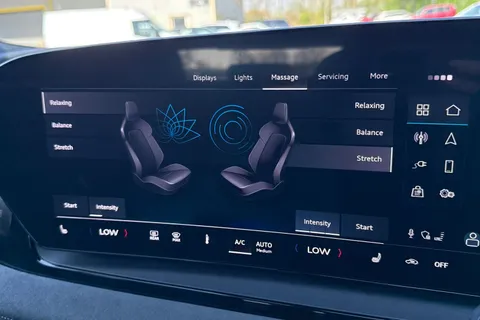 KN25YLB Audi Q6 E-Tron Q6 SUV Edition 1 e-tron quattro 285,00 kW Thumbnail #59