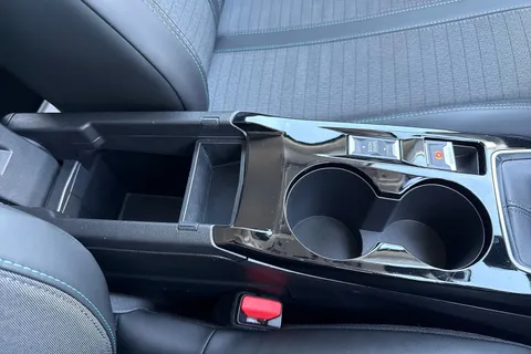 59 of 65 for PEUGEOT 208 1.2 PureTech Allure Euro 6 (s/s) 5dr