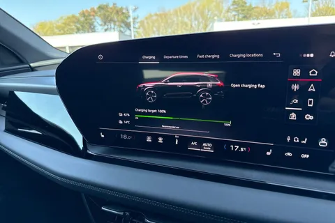 40 of 57 for Audi Q6 E-Tron Q6 SUV S line e-tron 185,00 kW