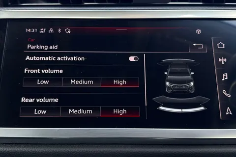 PN72LHA Audi Q3 Sport 35 TDI  150 PS S tronic Thumbnail #61