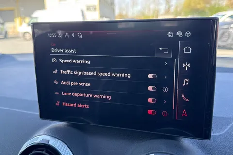 PJ24NJF Audi Q2 Sport 30 TFSI  116 PS 6-speed Thumbnail #62