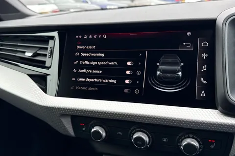 Audi A1 1.5 TFSI 35 Black Edition Sportback S Tronic Euro 6 (s/s) 5dr Thumbnail #42
