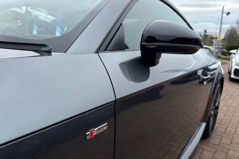 BG22RBY Audi TT Coup- Black Edition 40 TFSI  197 PS S tronic Thumbnail #31