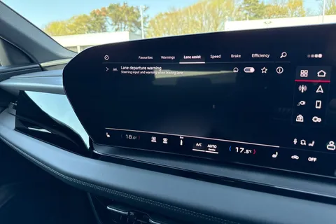 44 of 57 for Audi Q6 E-Tron Q6 SUV S line e-tron 185,00 kW