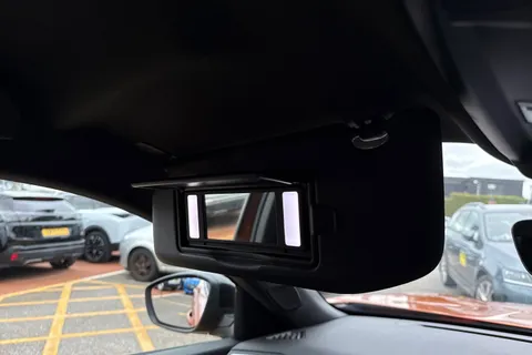 DC22HUZ PEUGEOT 2008 1.2 PureTech GT EAT Euro 6 (s/s) 5dr Thumbnail #54