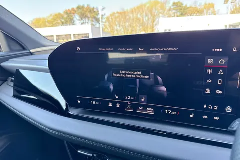 50 of 57 for Audi Q6 E-Tron Q6 SUV S line e-tron 185,00 kW