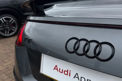 BG22RBY Audi TT Coup- Black Edition 40 TFSI  197 PS S tronic Thumbnail #38