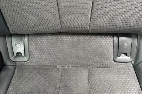 PV19KBE Audi A4 2.0 TFSI 35 Black Edition S Tronic Euro 6 (s/s) 4dr Thumbnail #31